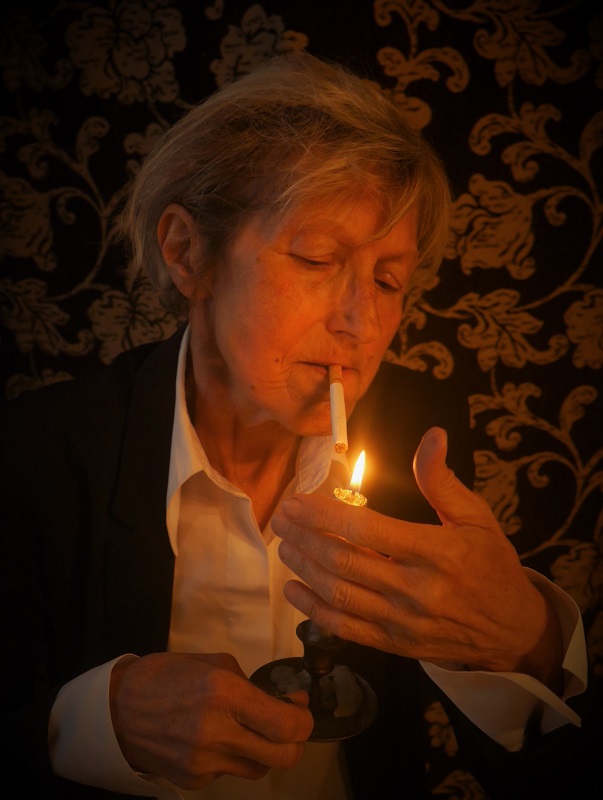 gosia boy with cigaret